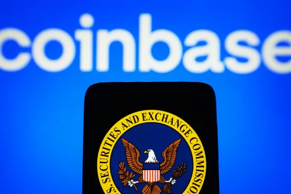 La demanda a Coinbase en la SEC da un giro positivo hacia la regulación cripto en EE.UU.